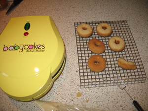 Babycakes Donut Maker, Mini Yellow